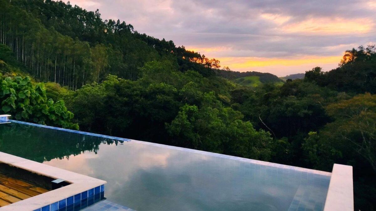 Chale Do Lago Super Luxo Cunha Kültér fotó