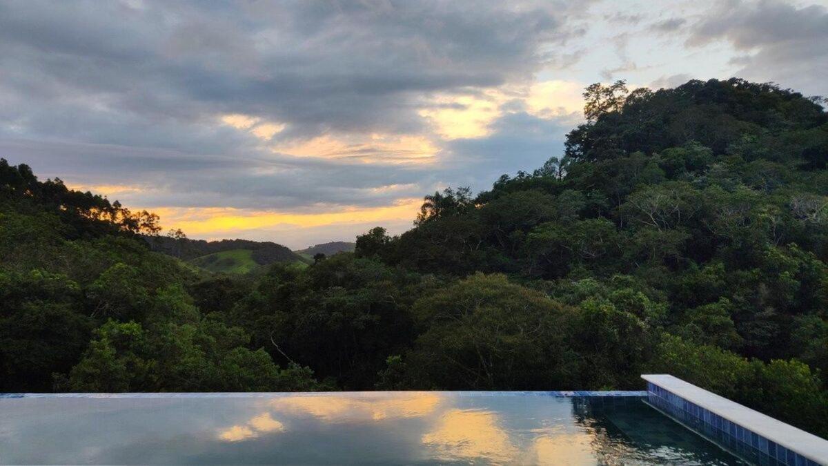 Chale Do Lago Super Luxo Cunha Kültér fotó