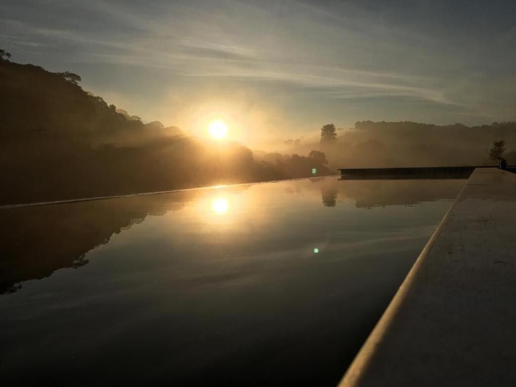 Chale Do Lago Super Luxo Cunha Kültér fotó
