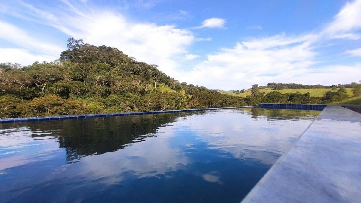 Chale Do Lago Super Luxo Cunha Kültér fotó